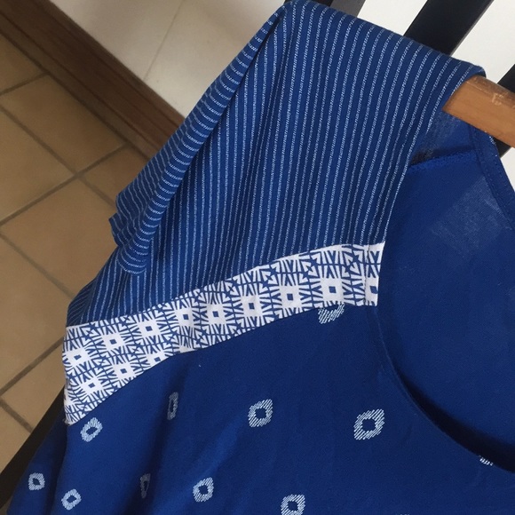 Patterned blouse - Picture 2 of 4